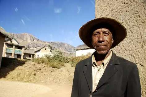 Campagne Betsileo, vers la montagne Somaina - Madagascar