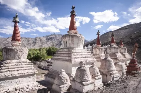 Stupa dans la plaine de L'Indus, Ladakh, Zanskar- Inde