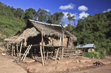 Une maison Akha traditionnelle - Laos