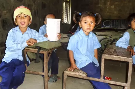 Ecole entre Sotti et Macha Khola - Népal