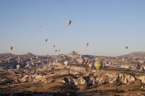 Montgolfières dans le ciel de Cappadoce - Turquie