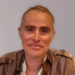 Vincent Cazalaa,  chez TIRAWA
