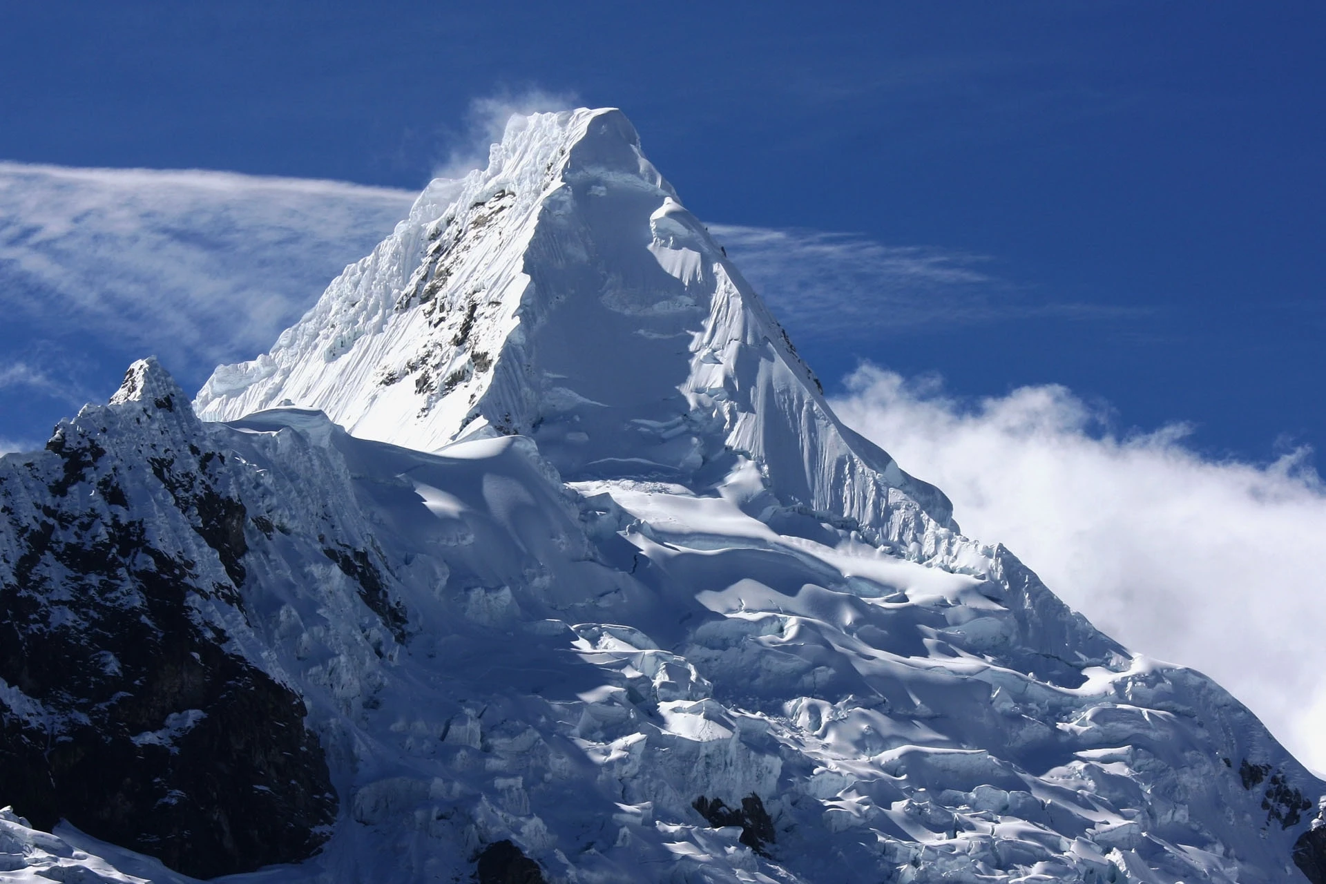 Tour de l'Alpamayo