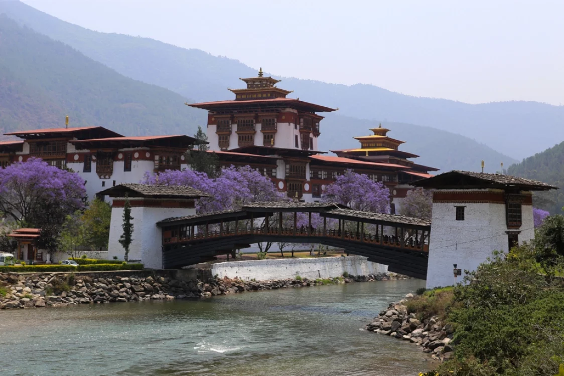 Traditions du Bhoutan avec Robert Dompnier