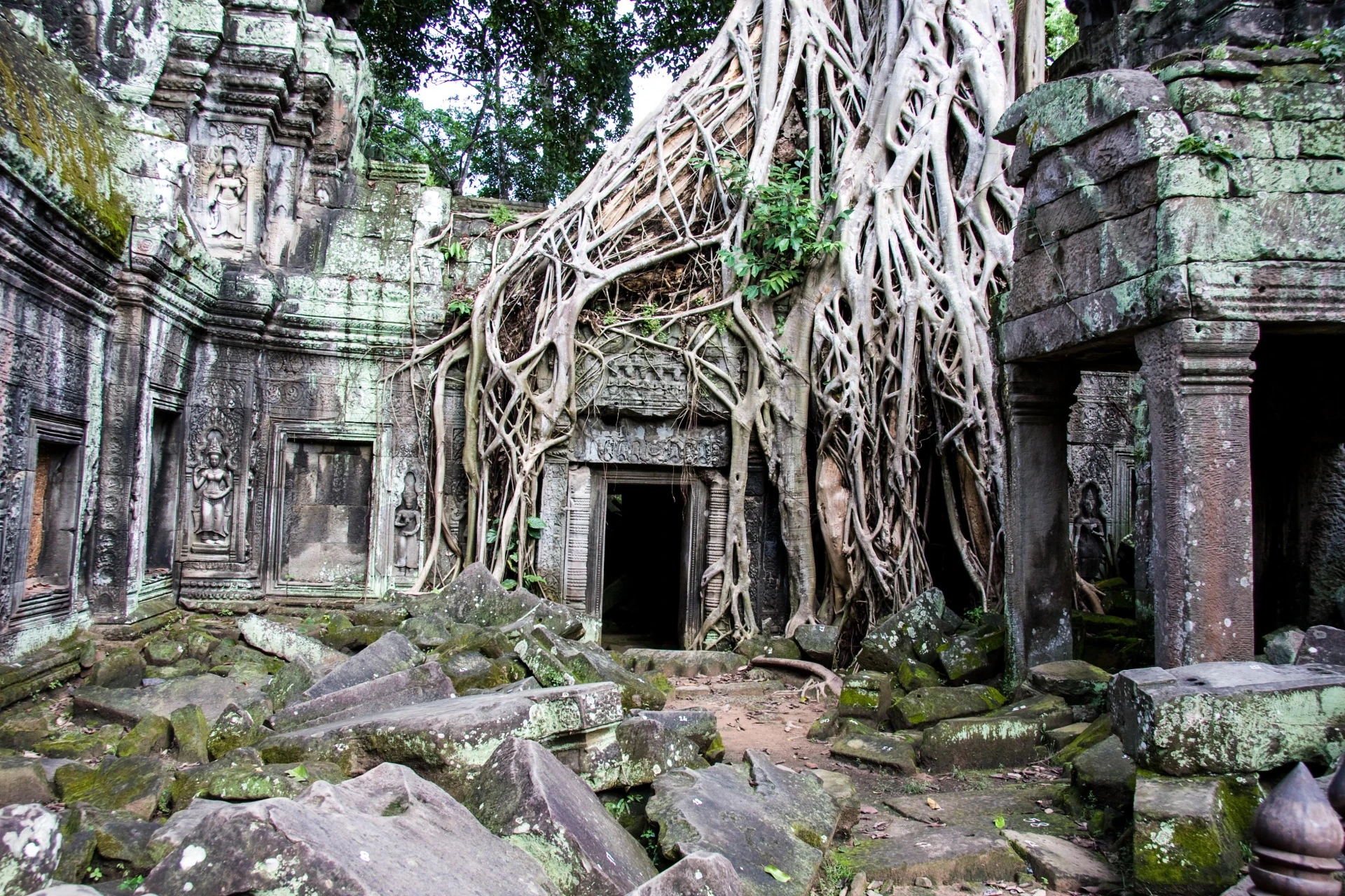 Rêveries Asiatiques, du Tonkin à Angkor