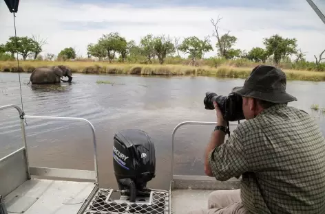 Bateau sur le delta de l'Okavango - Botswana