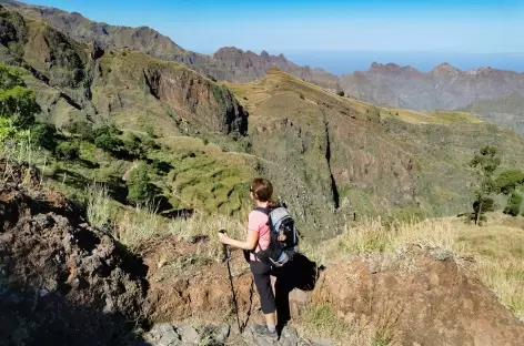 Marche dans la vallée de João Afonso, île de Santo Antão - Cap-Vert