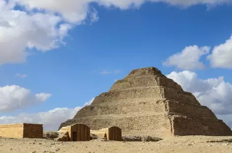 Pyramide de Djezer