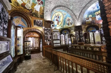 Intérieur église copte de St Bichoï