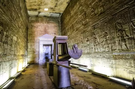 Le Naos du temple d’Horus