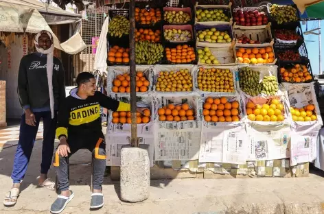 Marché de Daraw, étal de fruits