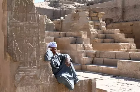 Egyptien au temple de Kom Ombo