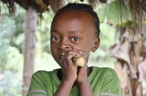 Jeune fille Ari, Vallée de l'Omo - Ethiopie