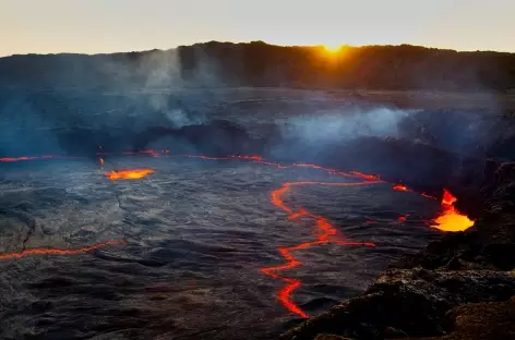 Volcan Erta Ale au lever du soleil - Ethiopie