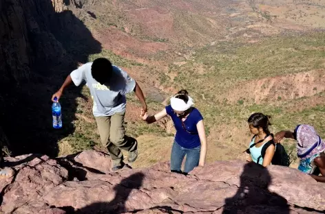 Montée à l'église de Maryam Korkor, Gheralta - Ethiopie