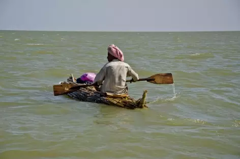 Pirogue traditionnelle en papyrus, Lac Tana - Ethiopie