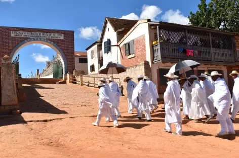 Procession des apôtres de Soatanana - Madagascar