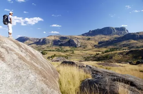 Trek dans la région de la montagne Somaina, pays betsileo - Madagascar