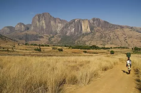 Vallée du Tsaranoro - Madagascar