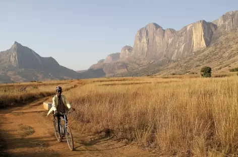 Vallée du Tsaranoro - Madagascar