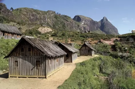 Trek en pays zafimaniry - Madagascar