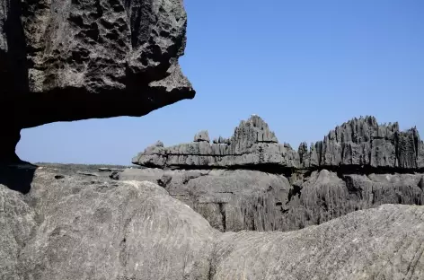 Relief spectaculaire des Tsingy de Bemaraha - Madagascar