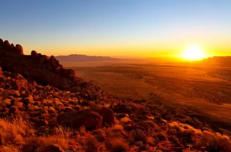Coucher de soleil sur les hauteurs de Aus - Namibie