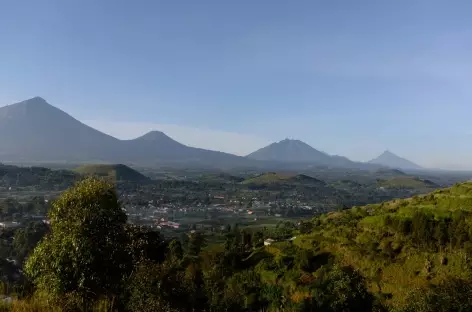 Volcans Virunga, au pied du bourg de Kisoro - Ouganda