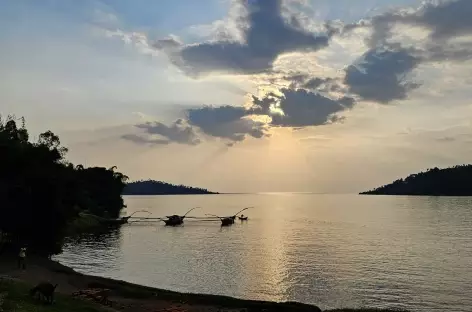Randonnée sur le Congo Nile Trail, Lac Kivu - Rwanda