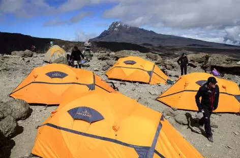 Notre camp à Barafu (4600 m), demain le sommet du Kilimanjaro ! - Tanzanie