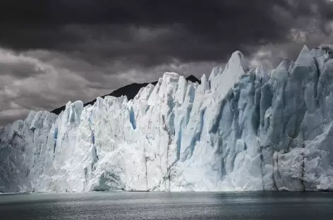 Belle lumière sur le Perito Moreno - Argentine