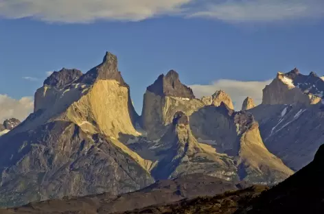 Les Torres del Paine au soleil couchant - Chili