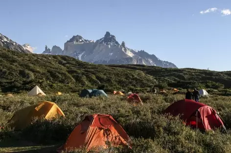Parc national Torres del Paine, camp au lac Pehoe - Chili