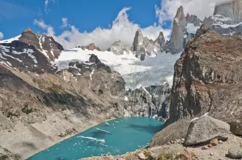 La laguna Sucia et les aiguilles granitiques - Argentine