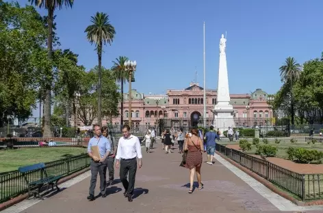 Buenos Aires, place de Mai avec la 'maison rose' - Argentine - 