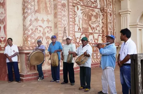 Musiciens locaux à l'entrée de San Javier - Bolivie