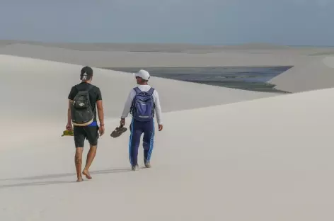 Trek pieds nus !  dans le parc national Lençois Maranhenses - Brésil