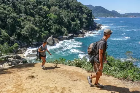 Arrivée au hameau de Cairuçu das Pedras - Brésil