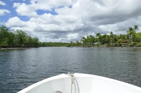 Arrivée en bateau sur l'île Boipeba - Brésil