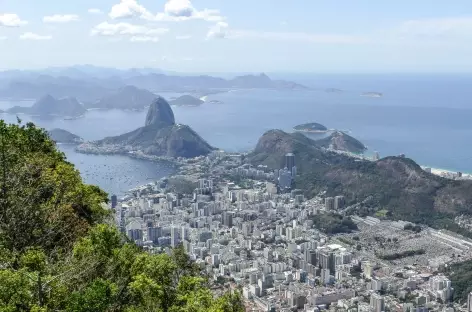 Vue sur le pain de Sucre depuis le Corcovado - Brésil