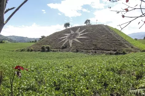 Intag, site cérémoniel sur la montagne Gualiman - Equateur