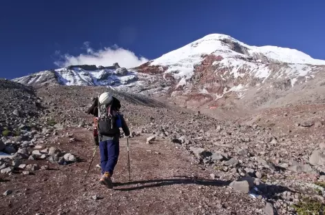 Marche vers le refuge Whimper au pied du Chimborazo - Equateur