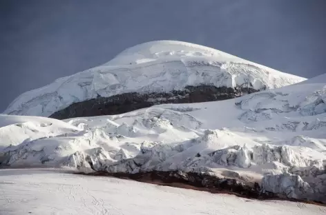 Le Cotopaxi et le mur de Yanasacha - Equateur