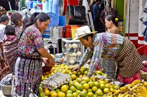 Sur le marché de Solola - Guatemala