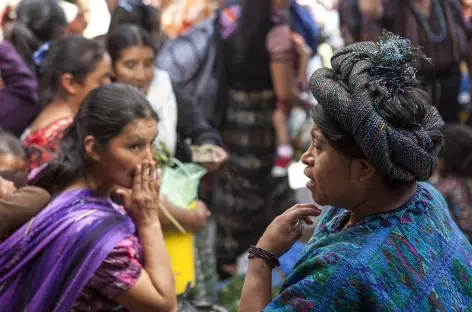 Rencontre sur un marché - Guatemala