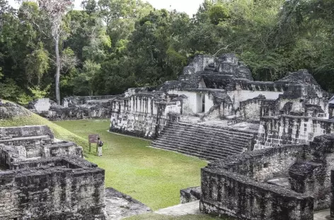 Sur le site Maya de Tikal - Guatemala