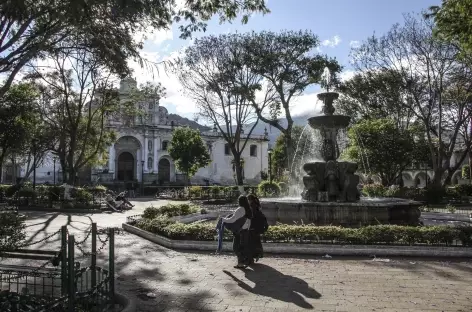 La place principale d'Antigua - Guatemala - 