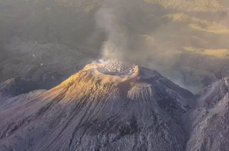 Belle lumière sur le Santiaguito - Guatemala