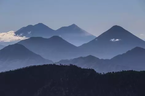 Vue sur la Cordillère Volcanique depuis le sommet du San Pedro - Guatemala