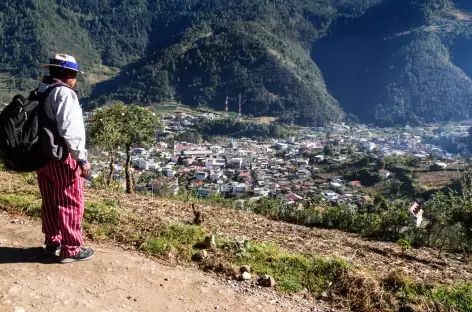 Arrivée à Todos santos Randonnée dans la Sierra de los Cuchumatanes - Guatemala